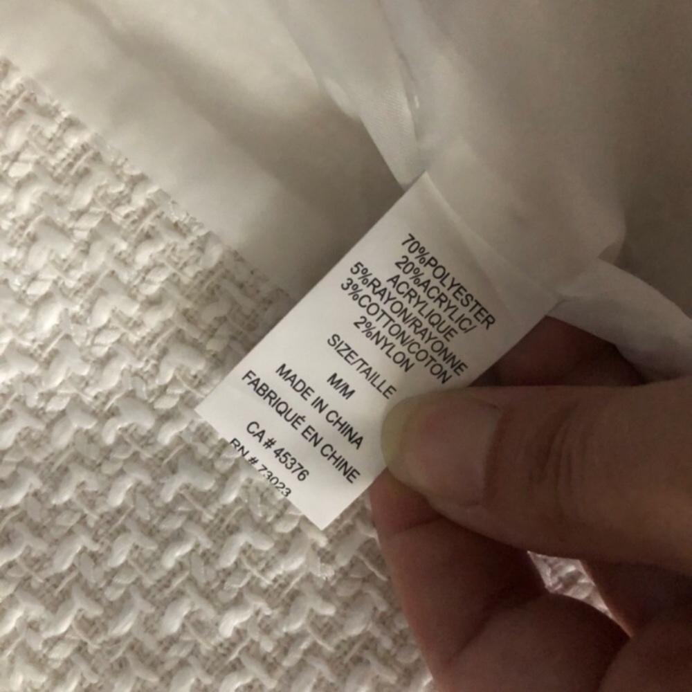Suzy Shier Textured White Blazer Coat - Picture 6 of 8